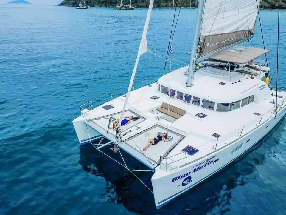 phuket boat tours private