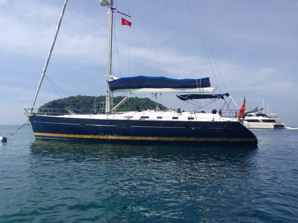 Oceanis 523
