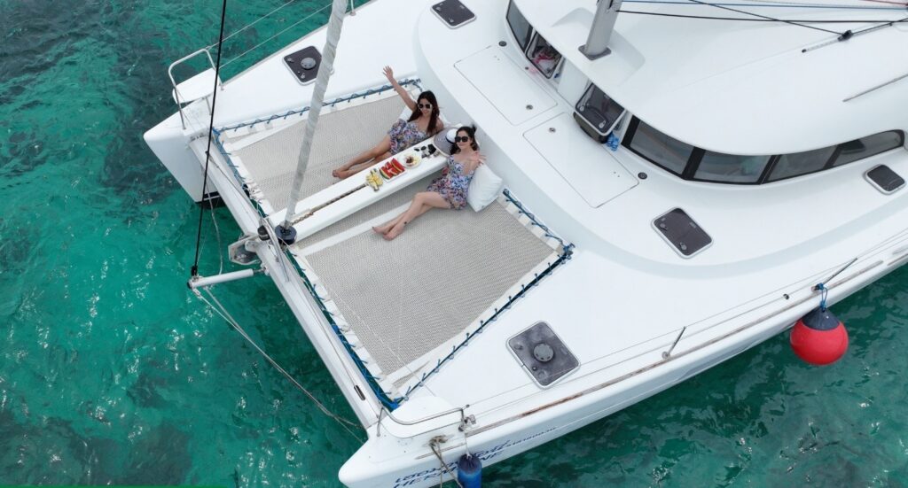 LAGOON 39 SAILING CATAMARAN