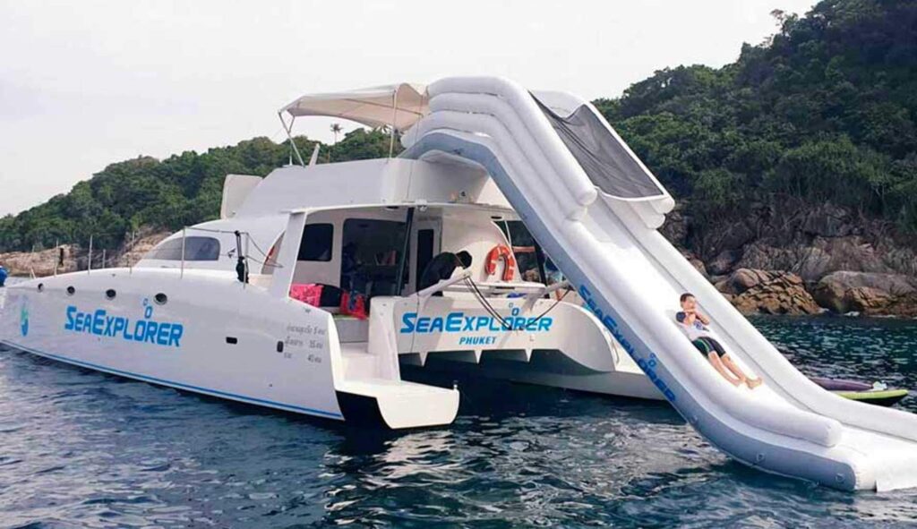 SEAEXPLORER MOTOR CATAMARAN